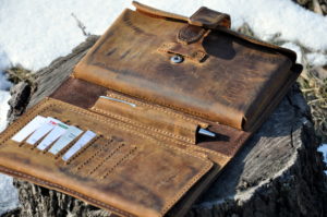 Vagabond Traveler high quality full grain leather bags and accessories at affordable prices