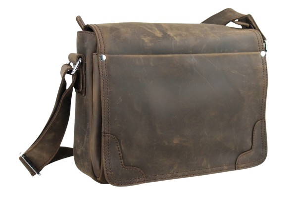 Medium Full Grain Leather Messenger Bag LM33